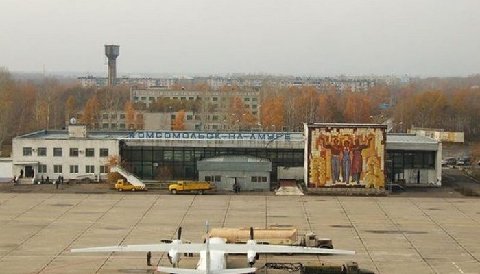 Аэропорт Комсомольск-на-Амуре. Аэровокзал на 200 пасс/час. ВПП, средства посадки. Расходный склад ГСМ